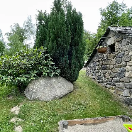 Maison Isolee, Au Coeur Des Volcans, Terrain Clos, Jeux, Confort, Cheminee, Proche Forets Et Villages. - Fr-1-582-285 בית נופש *